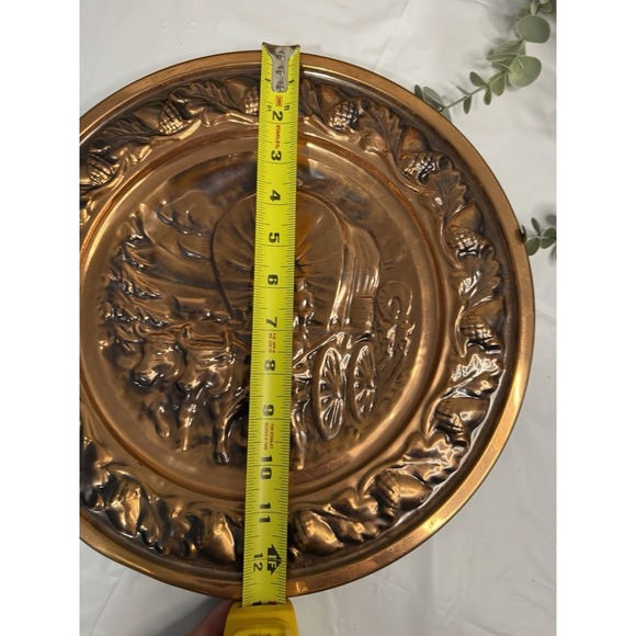 Vintage Coppercraft Guild Copper  Set Of  2 PCs  Wall Hanging Plates 20"and 13" - Picture 6 of 16
